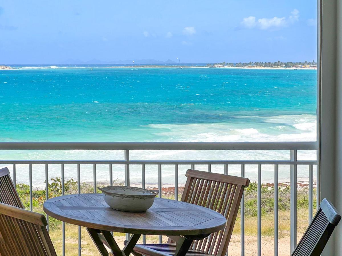 Appartamento Front Line Unit 520 Ft2 - 48 M2, On Second Floor, Stunning Ocean View Cul de Sac Esterno foto