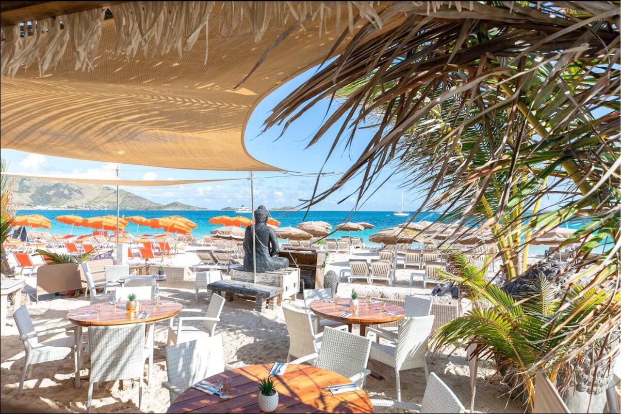 Appartamento Front Line Unit 520 Ft2 - 48 M2, On Second Floor, Stunning Ocean View Cul de Sac Esterno foto