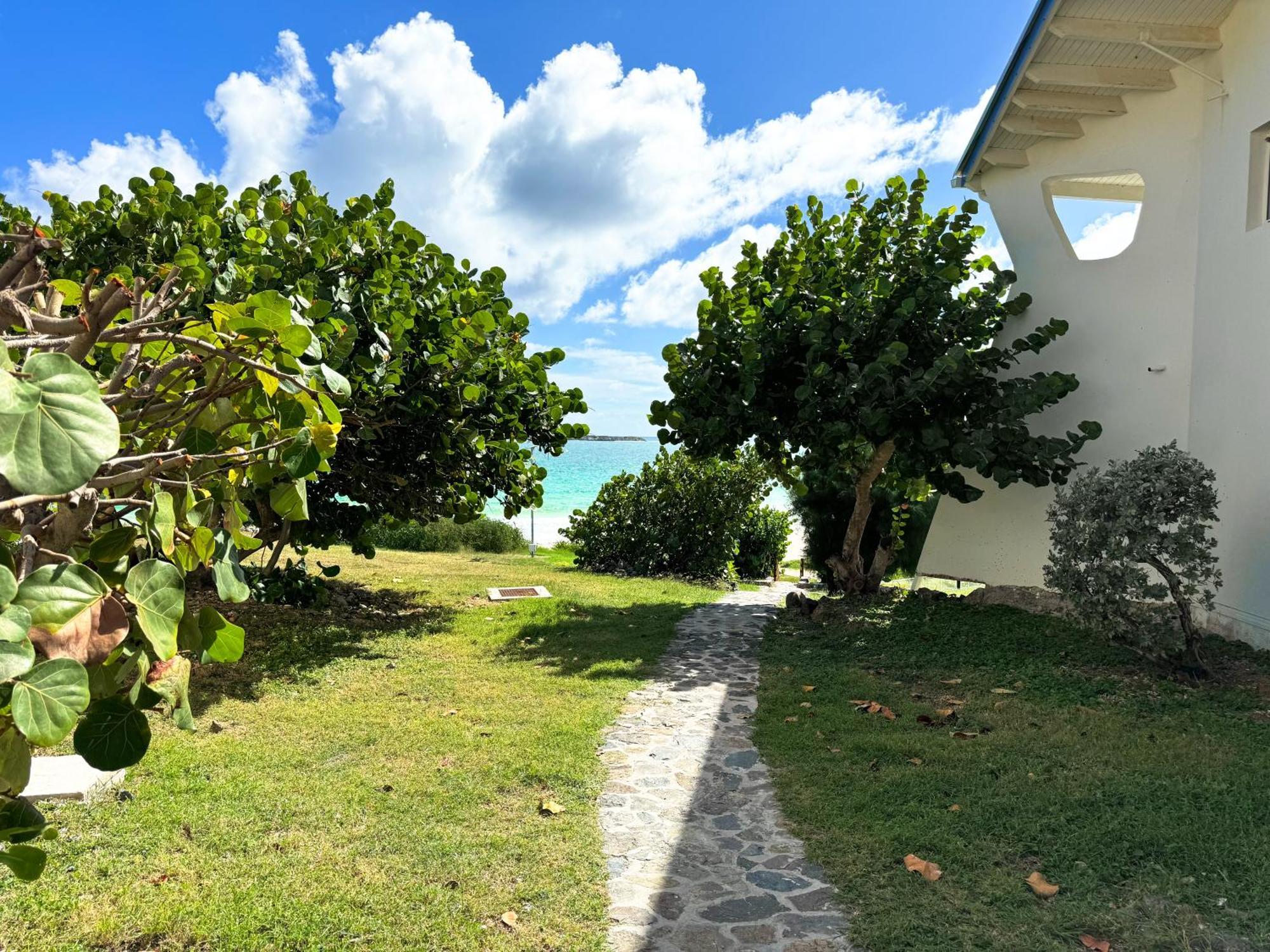 Appartamento Front Line Unit 520 Ft2 - 48 M2, On Second Floor, Stunning Ocean View Cul de Sac Esterno foto